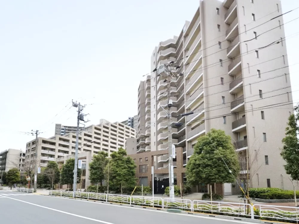 プライヴブルー東京