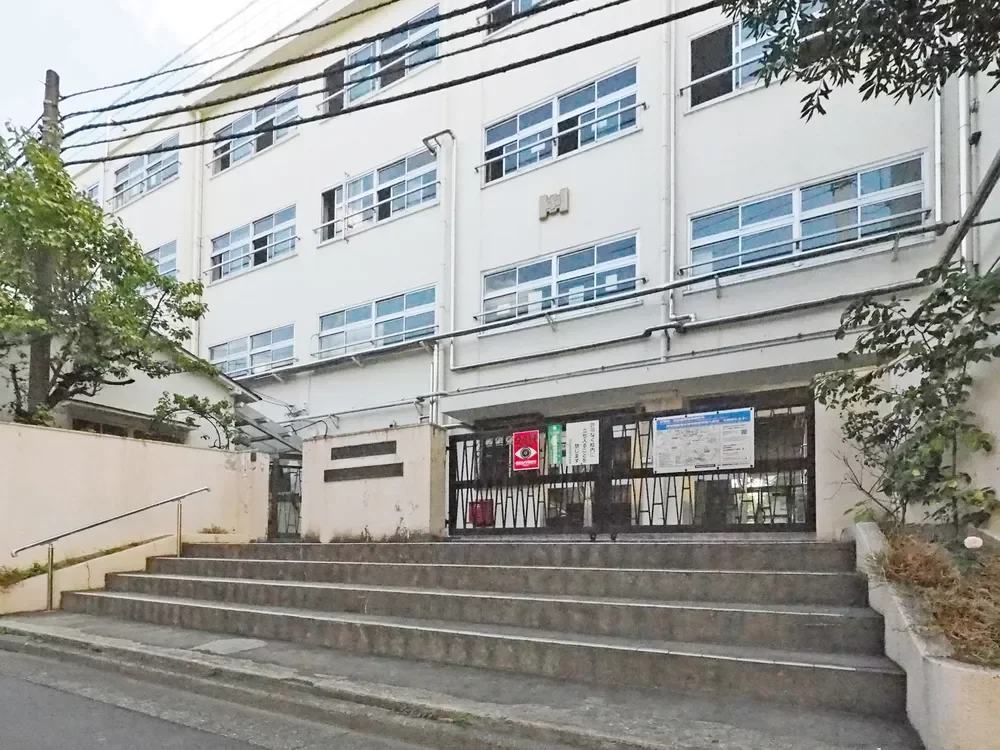 渋谷区立広尾中学校