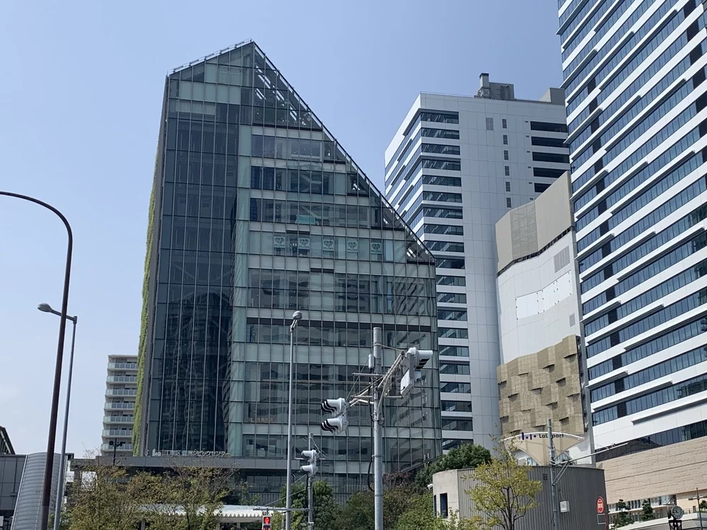 江東区立豊洲図書館