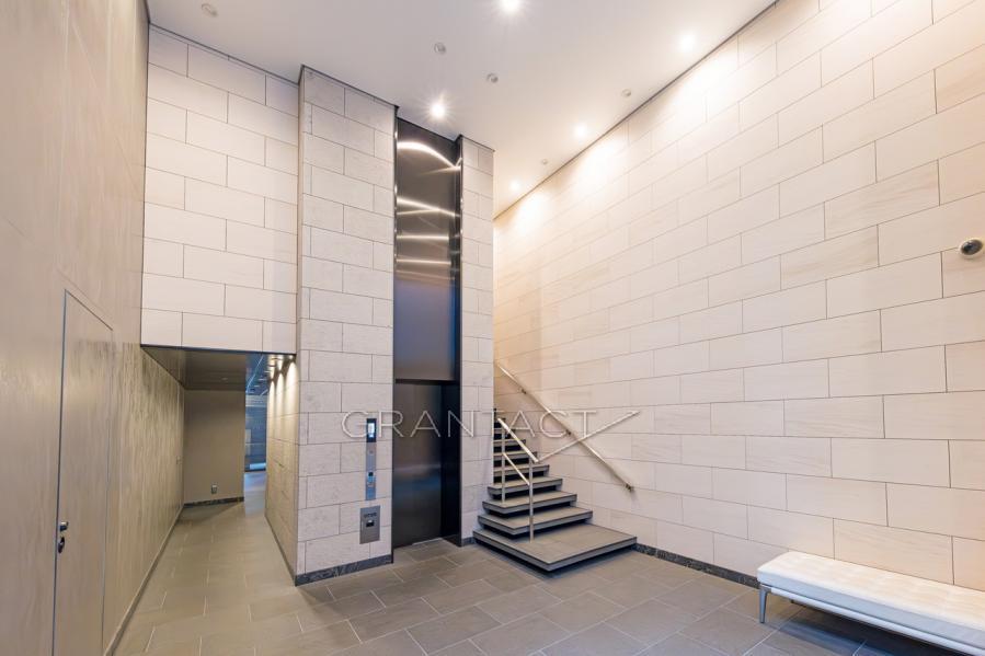 Elevator hall